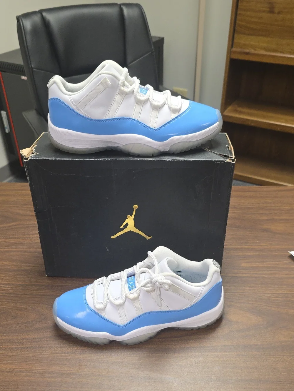Jordan 11 Retro Low UNC White/University Blue 528895-106 Men's 9 OG All
